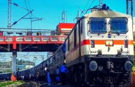 Indian Railways records 145 million tonnes freight loading, carries over 61 crore passengers in May